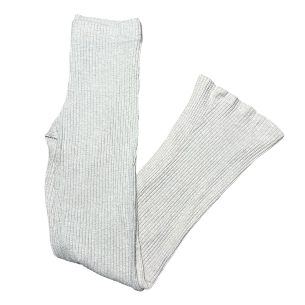 H&M Ribbed Knit Arm Warmers in Cream